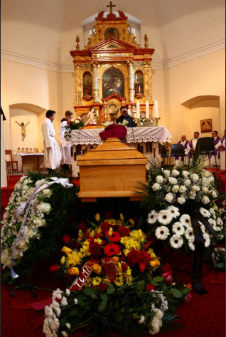 pohřeb Mons. P. Josef Mixa.png
